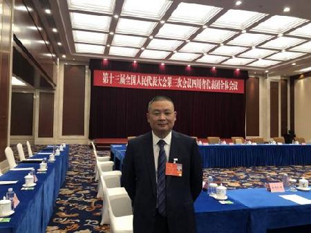 全国人大代表、乐动(中国)官方凌峰军品分厂加工中心班长