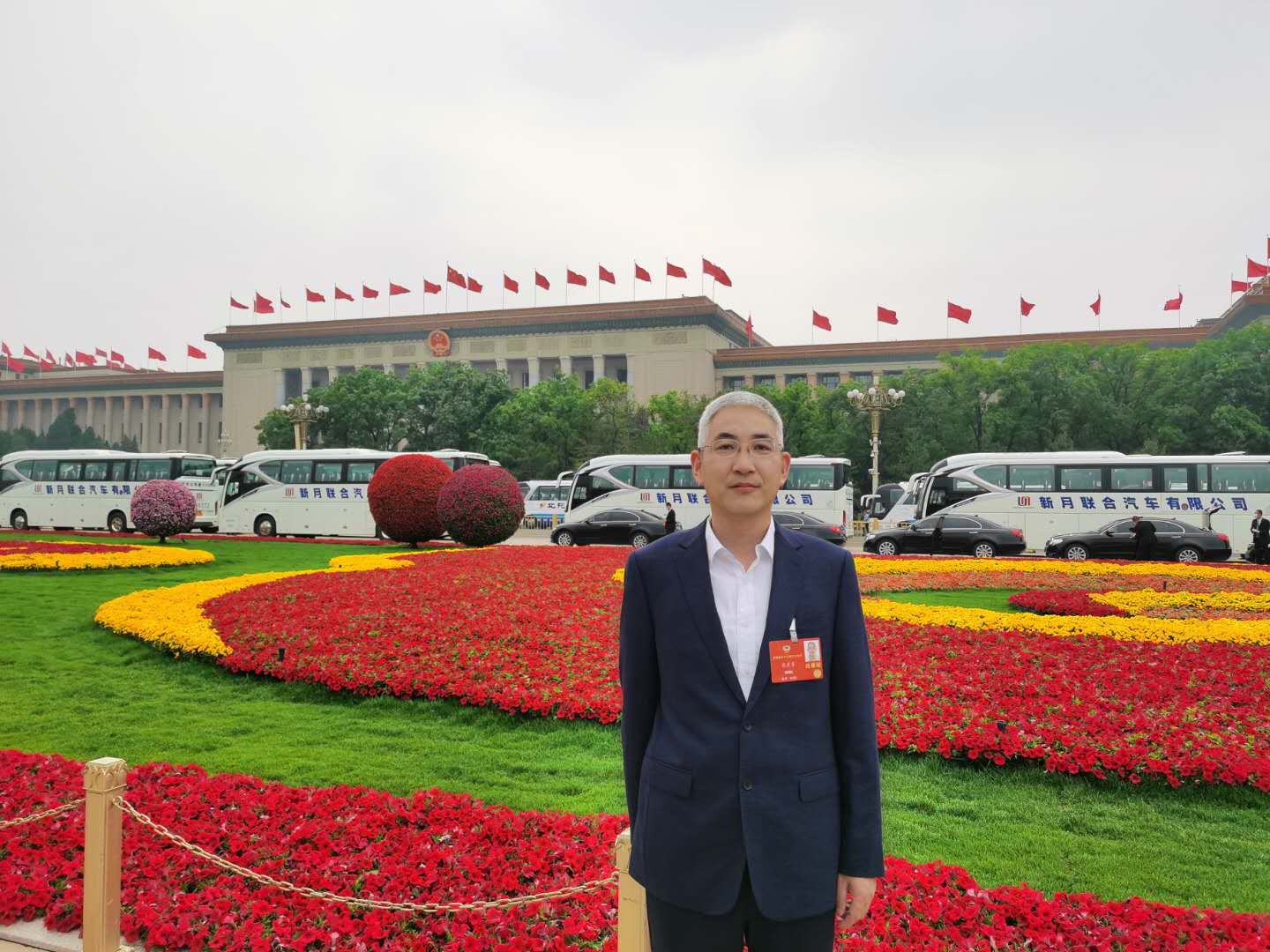 8.全国政协委员、乐动(中国)官方洪都副总工程师崔彦勇